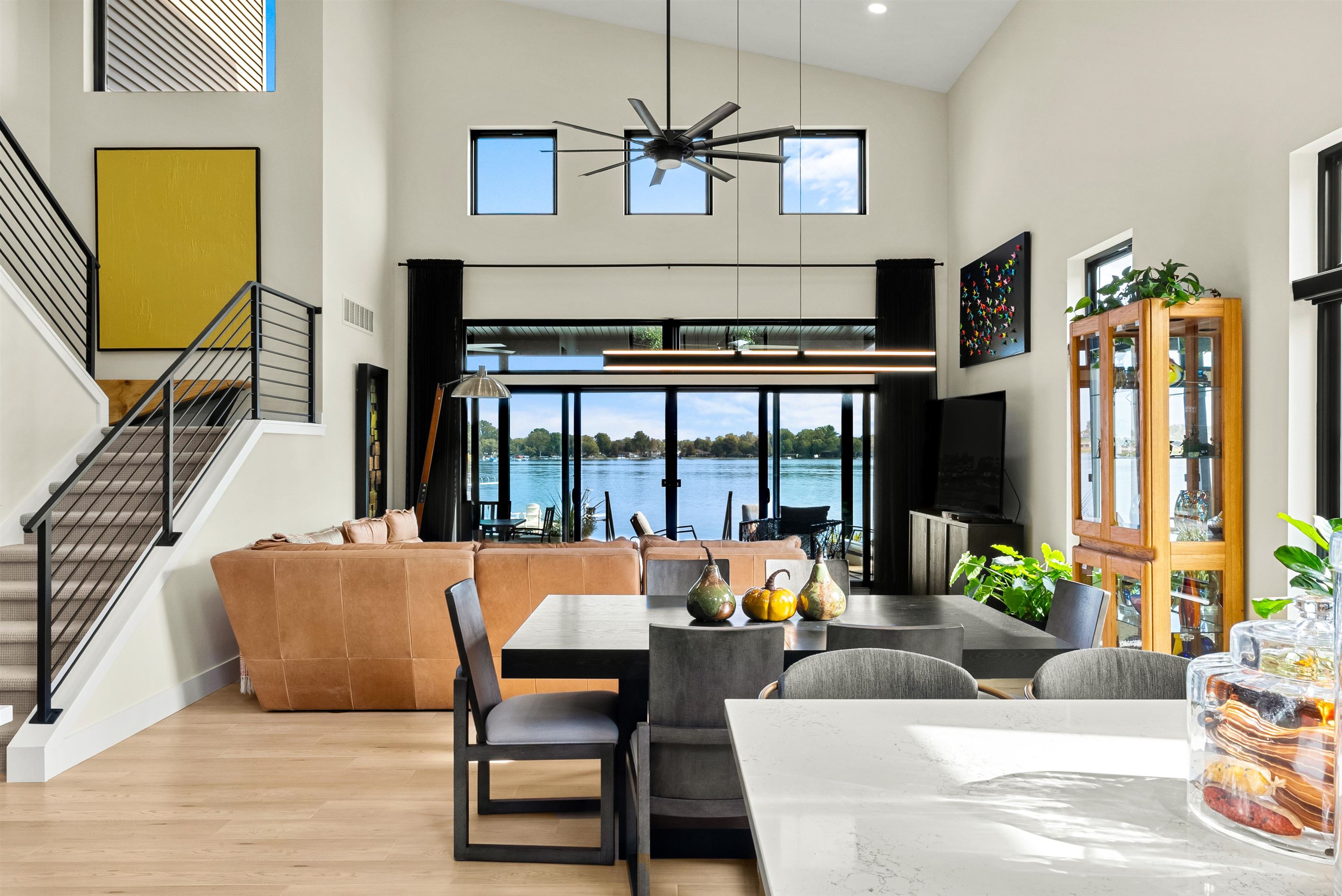 1101 Country Club Lane