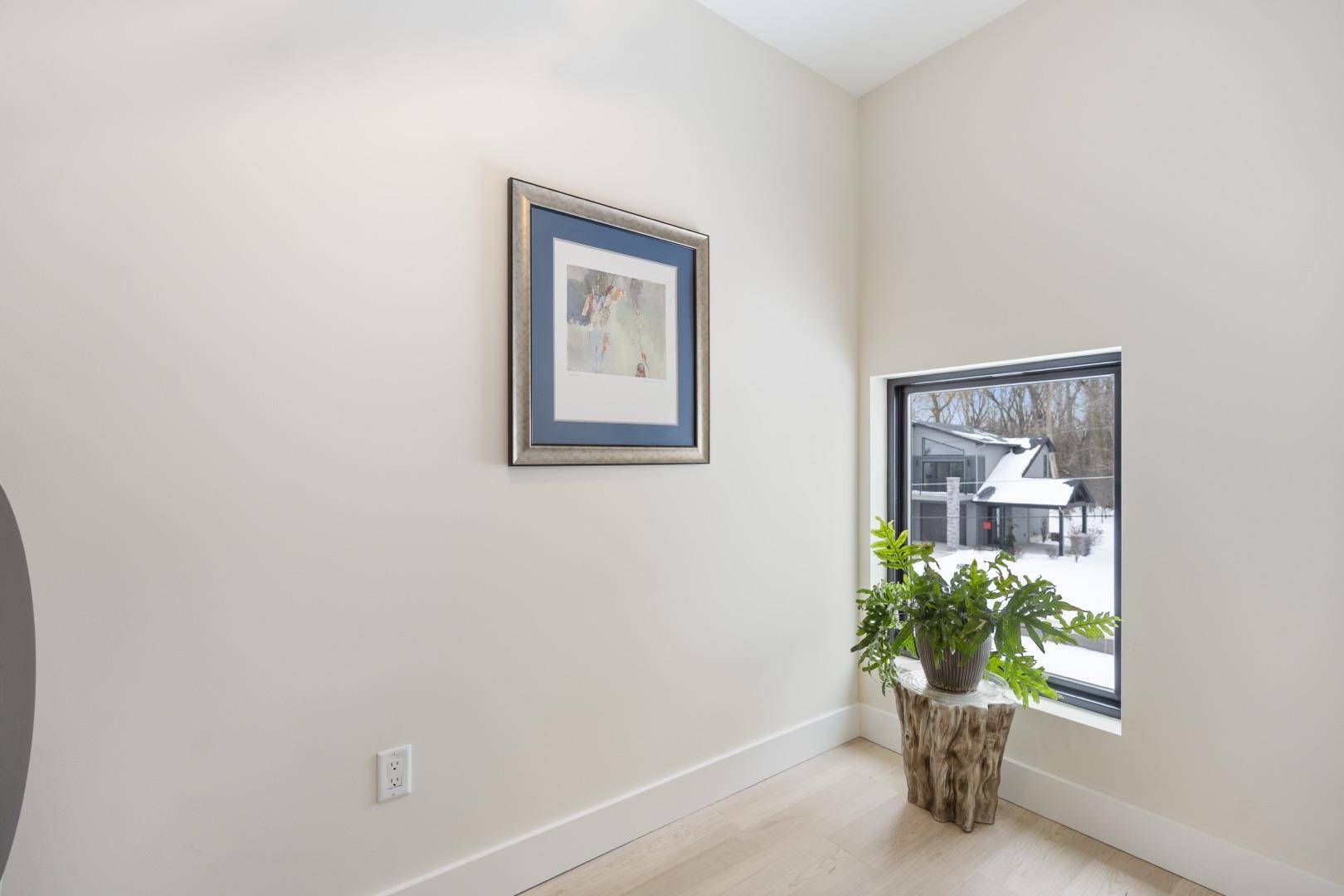 1101 Country Club Lane