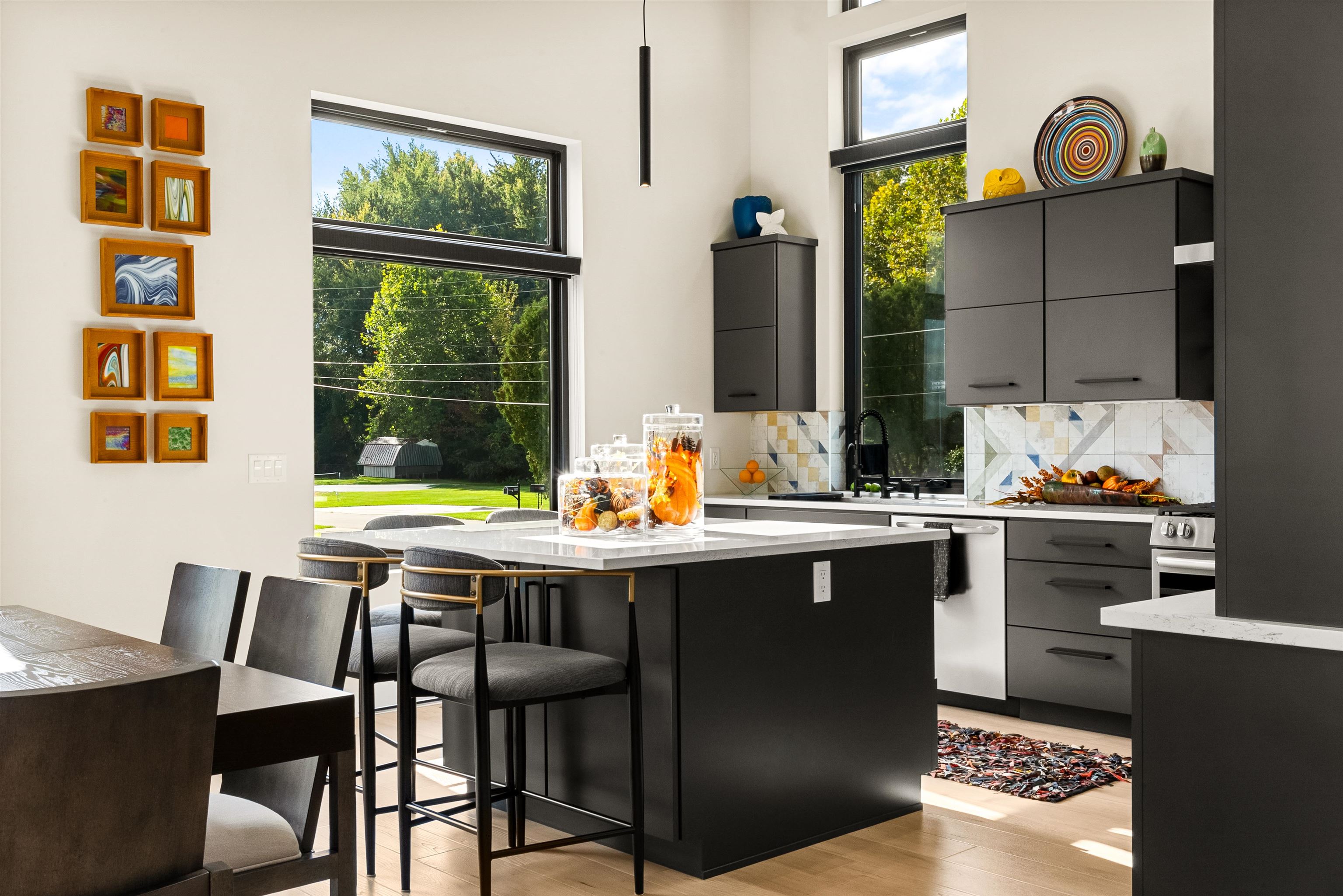 1101 Country Club Lane