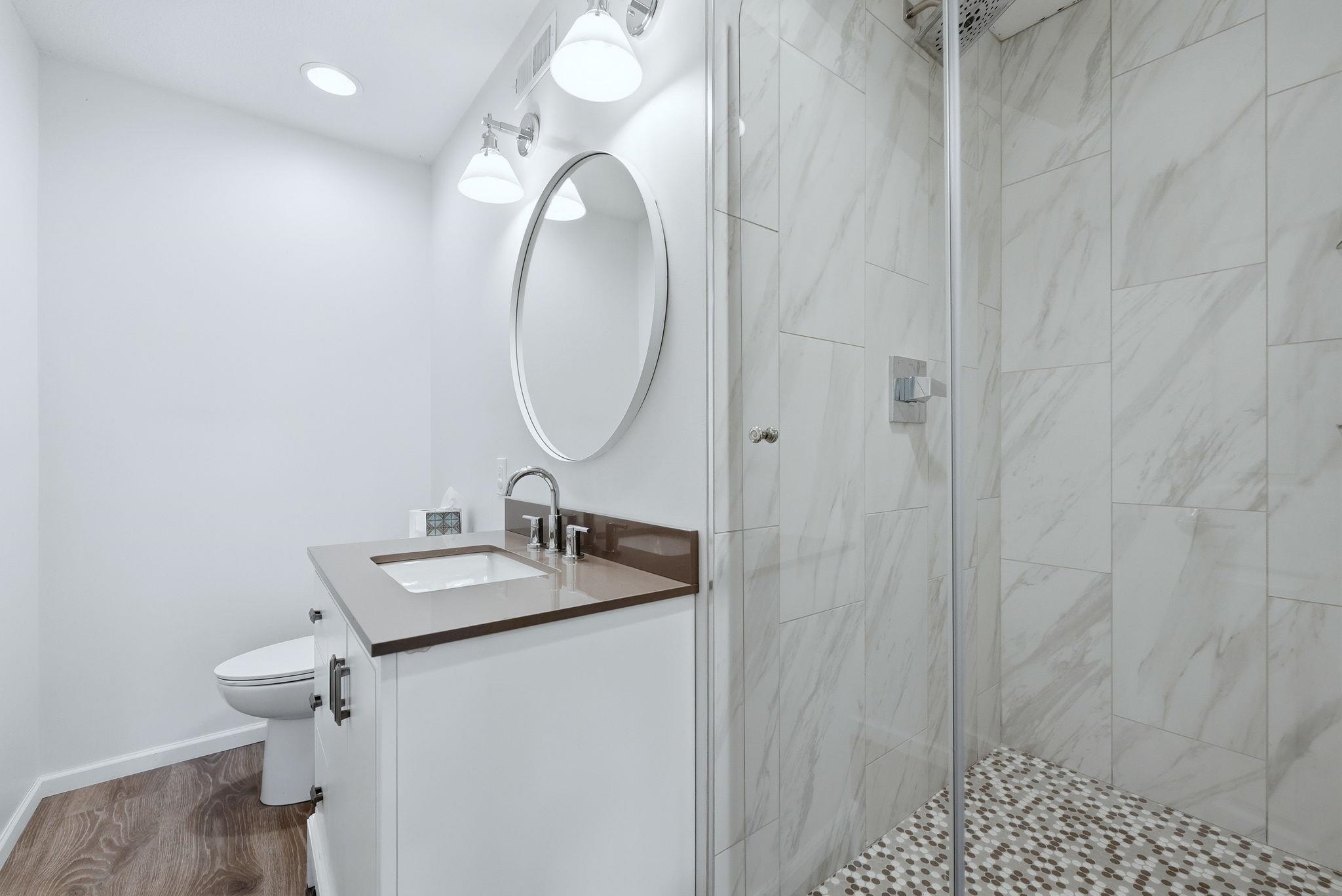 2438 S Woodland Trail