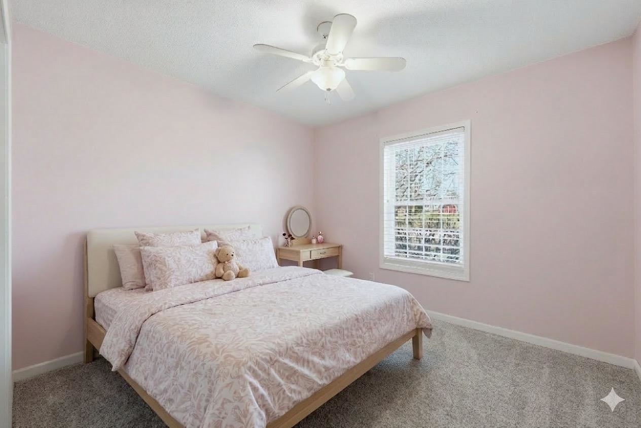 2438 S Woodland Trail