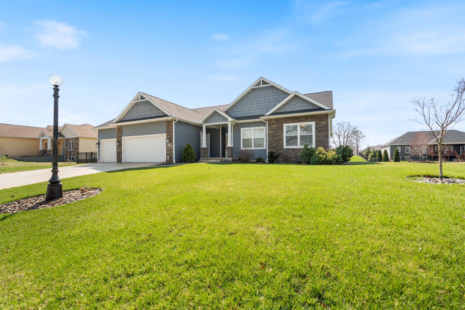 2770 Lake Tahoe Trail