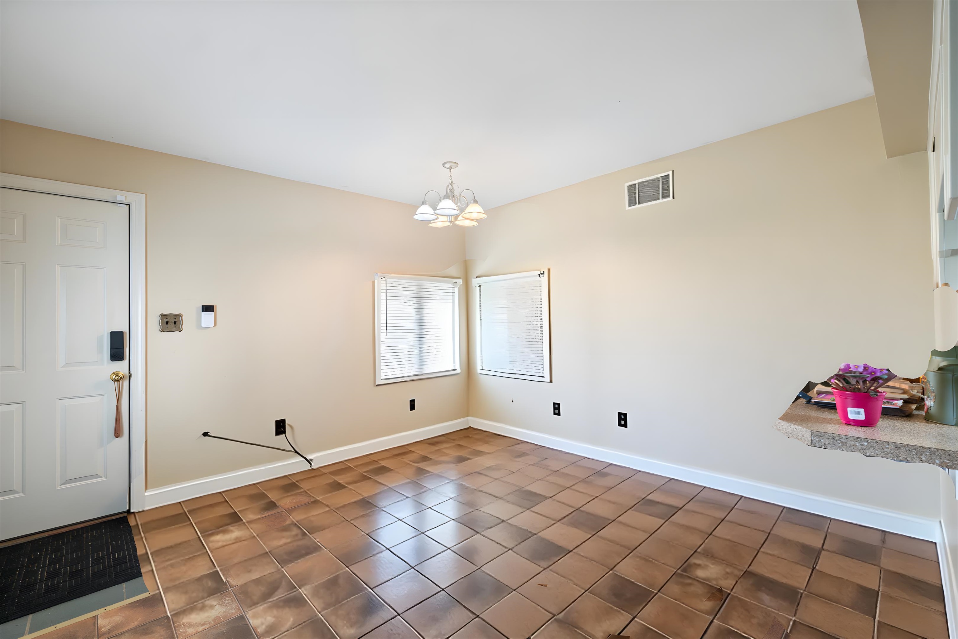 5290 N State Road 15 Road