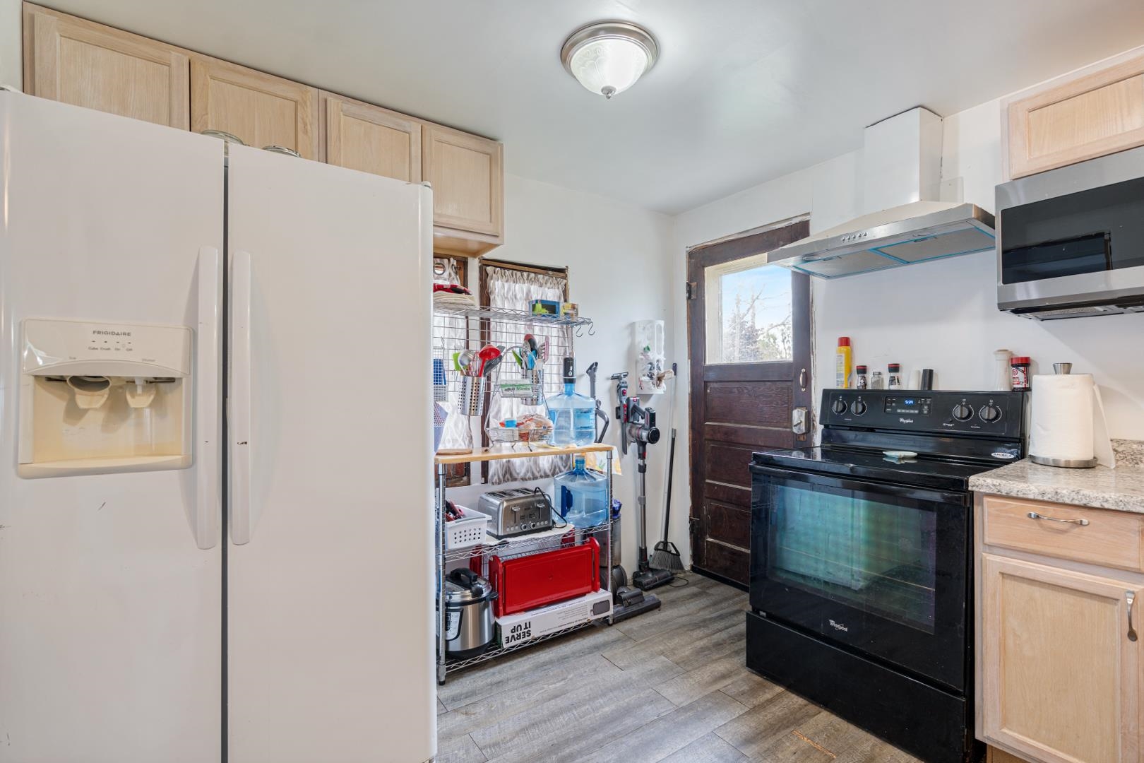 8538 E Wesley Lane