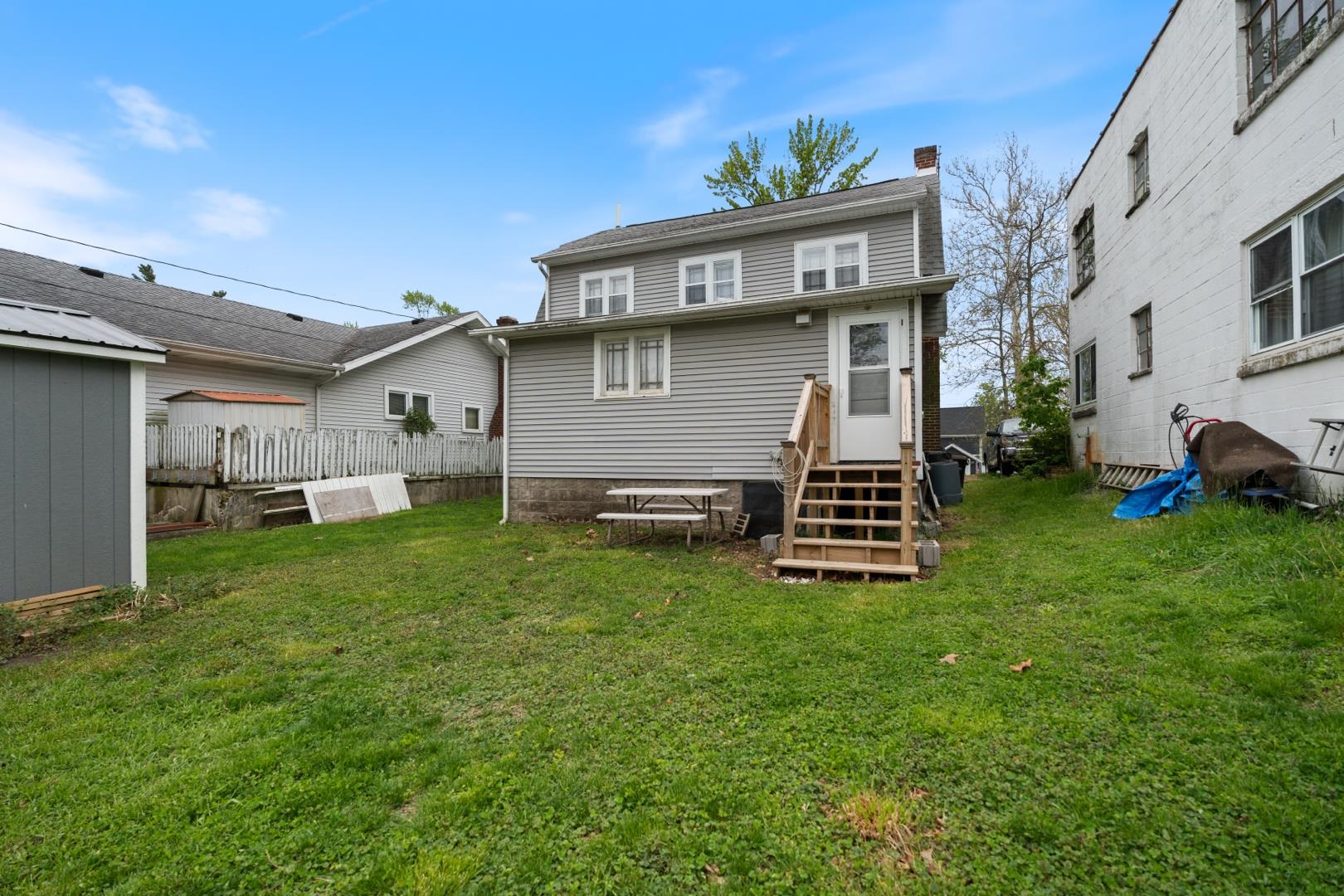 8538 E Wesley Lane