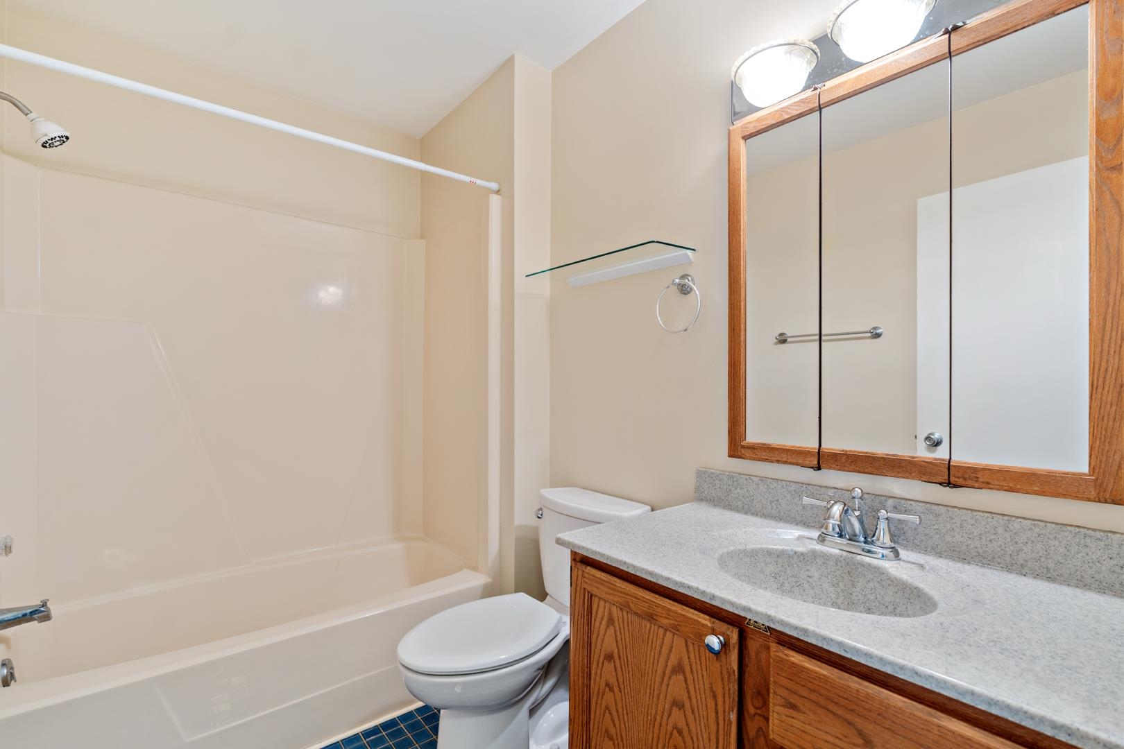 800 E Arthur Street Unit: 1A