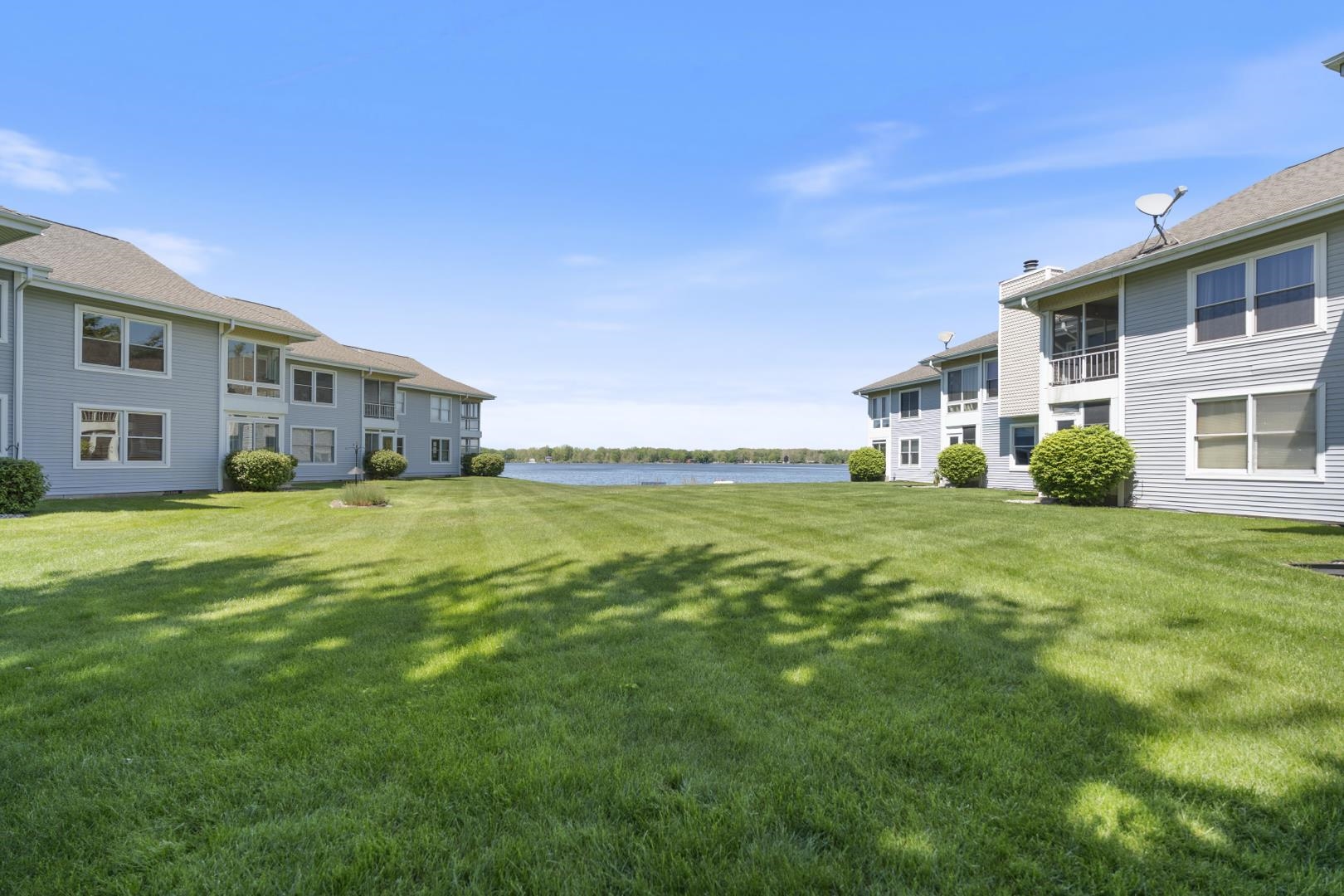 800 E Arthur Street Unit: 1A