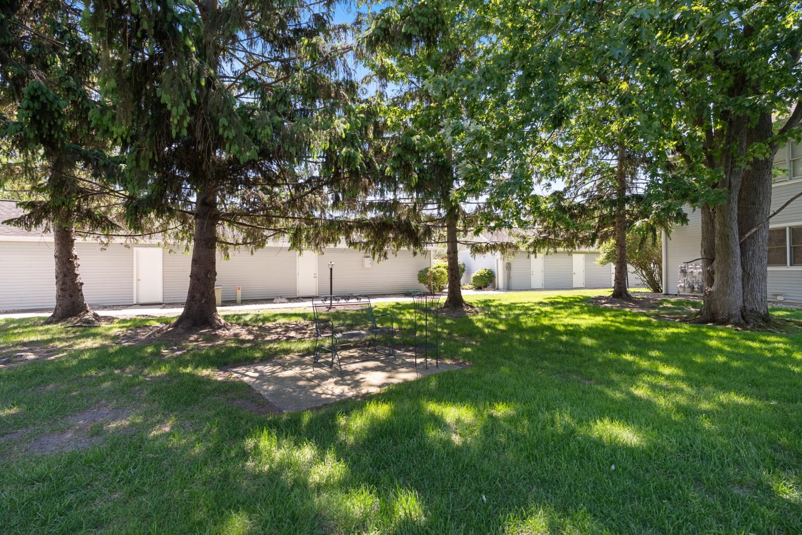 800 E Arthur Street Unit: 1A