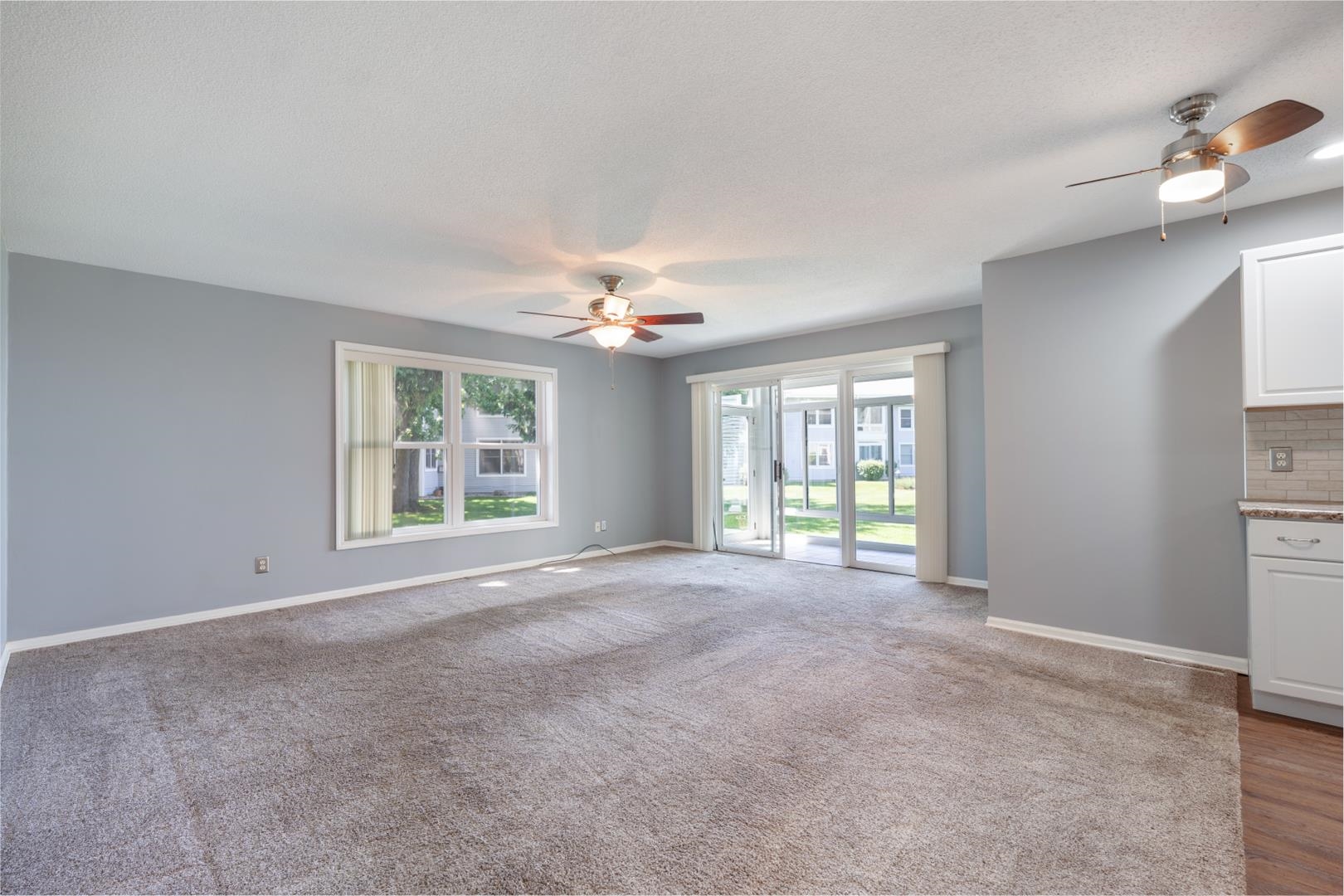 800 E Arthur Street Unit: 1A