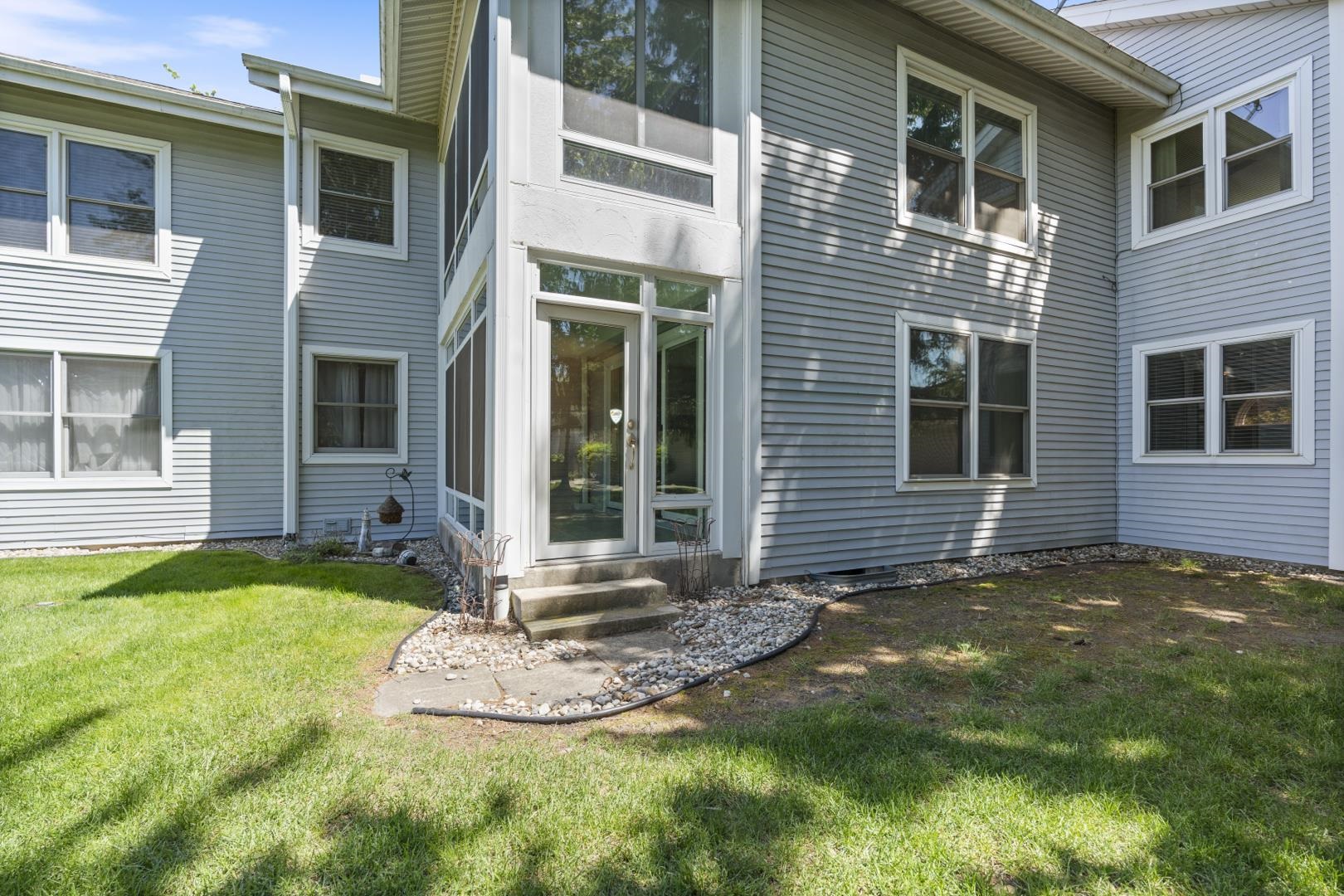 800 E Arthur Street Unit: 1A