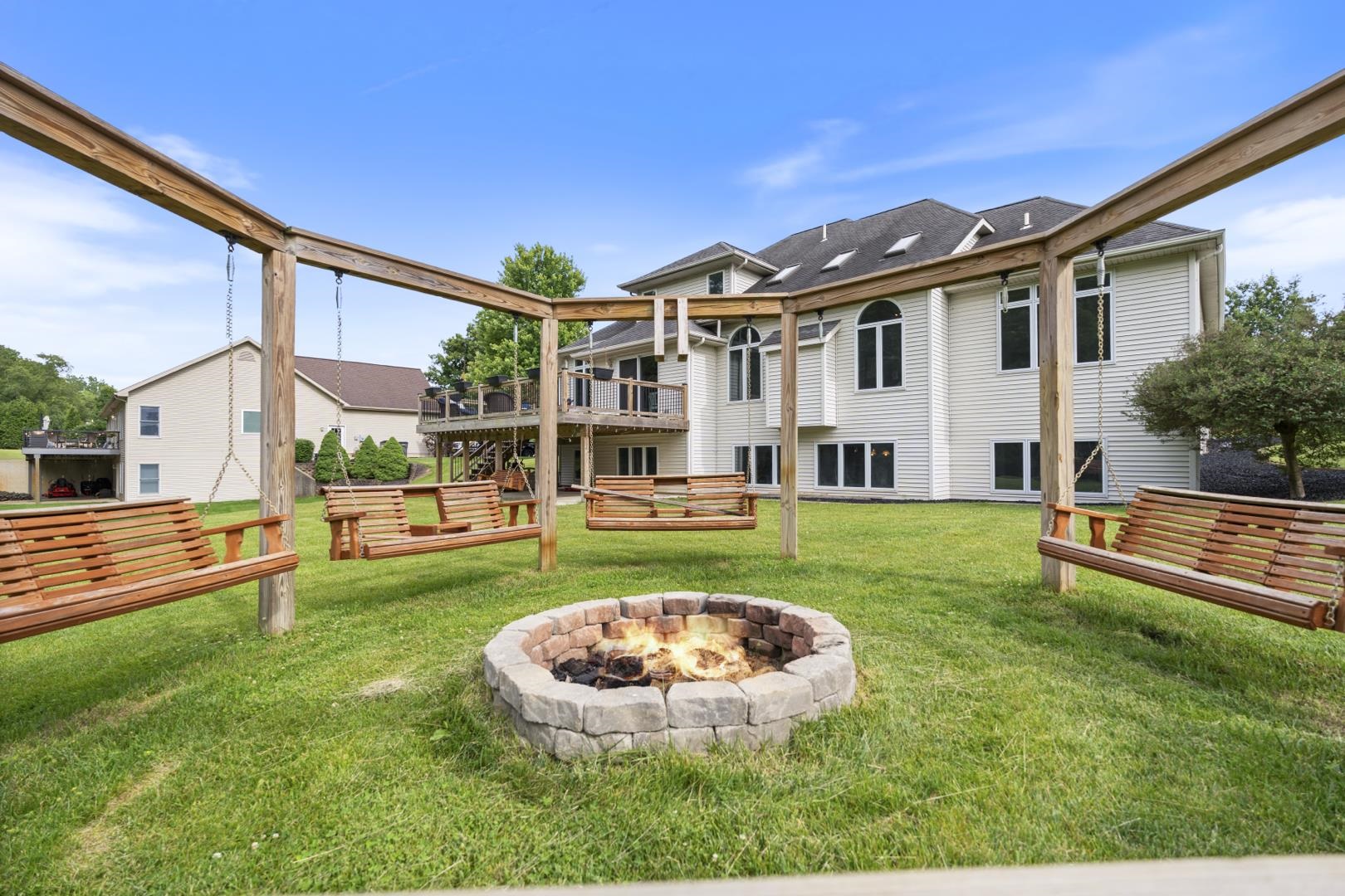 5185 Sawgrass Lane