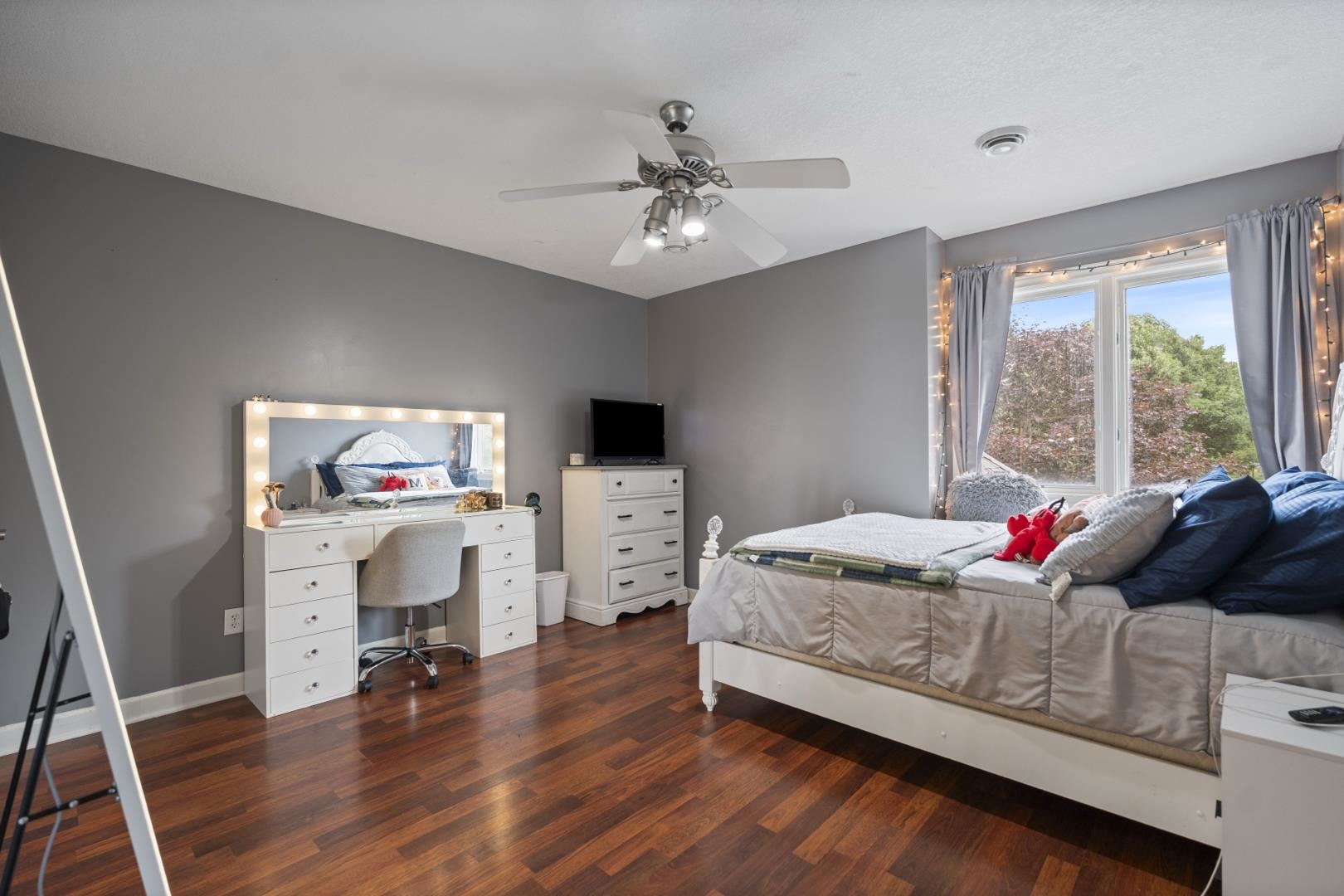 5185 Sawgrass Lane
