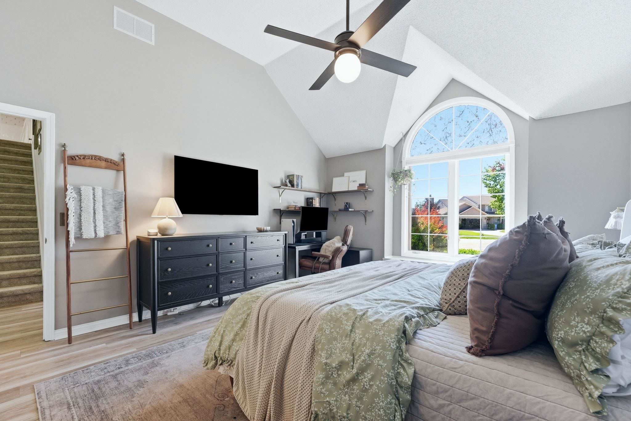 10412 Sun Hollow Place