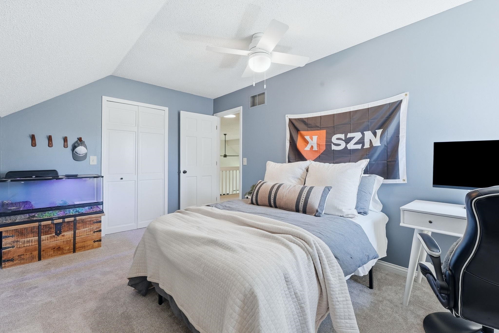 10412 Sun Hollow Place