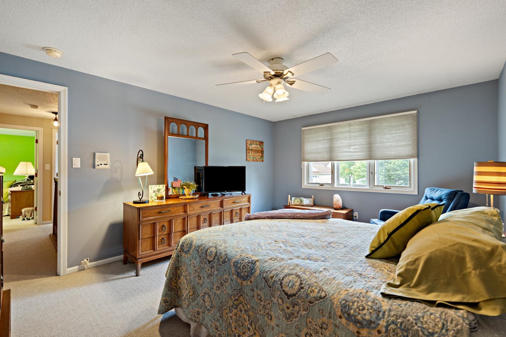 2127 Bluewater Drives