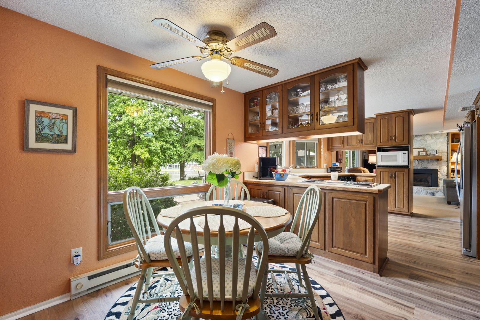 2127 Bluewater Drives