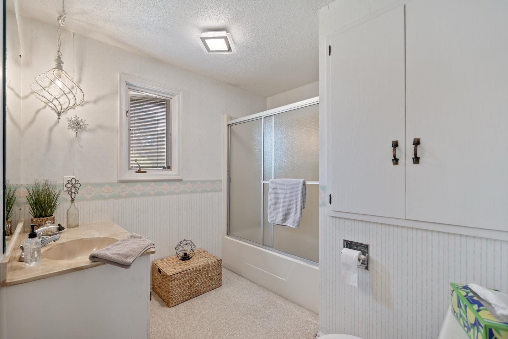 2127 Bluewater Drives