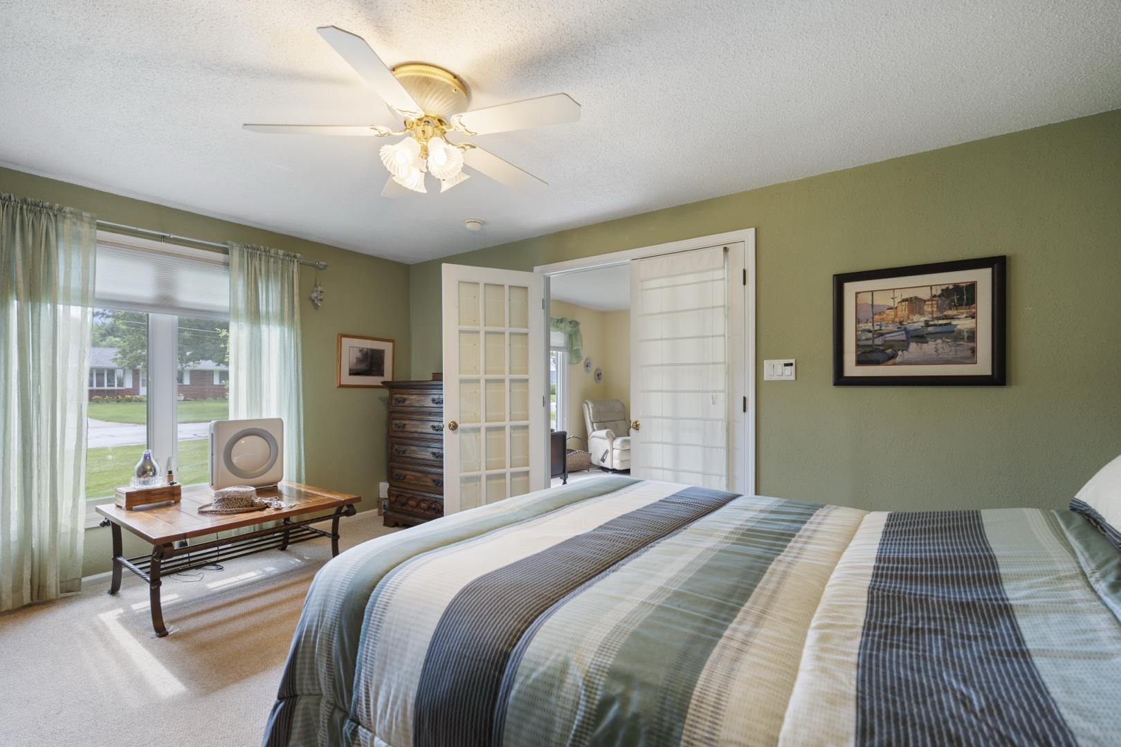 2127 Bluewater Drives