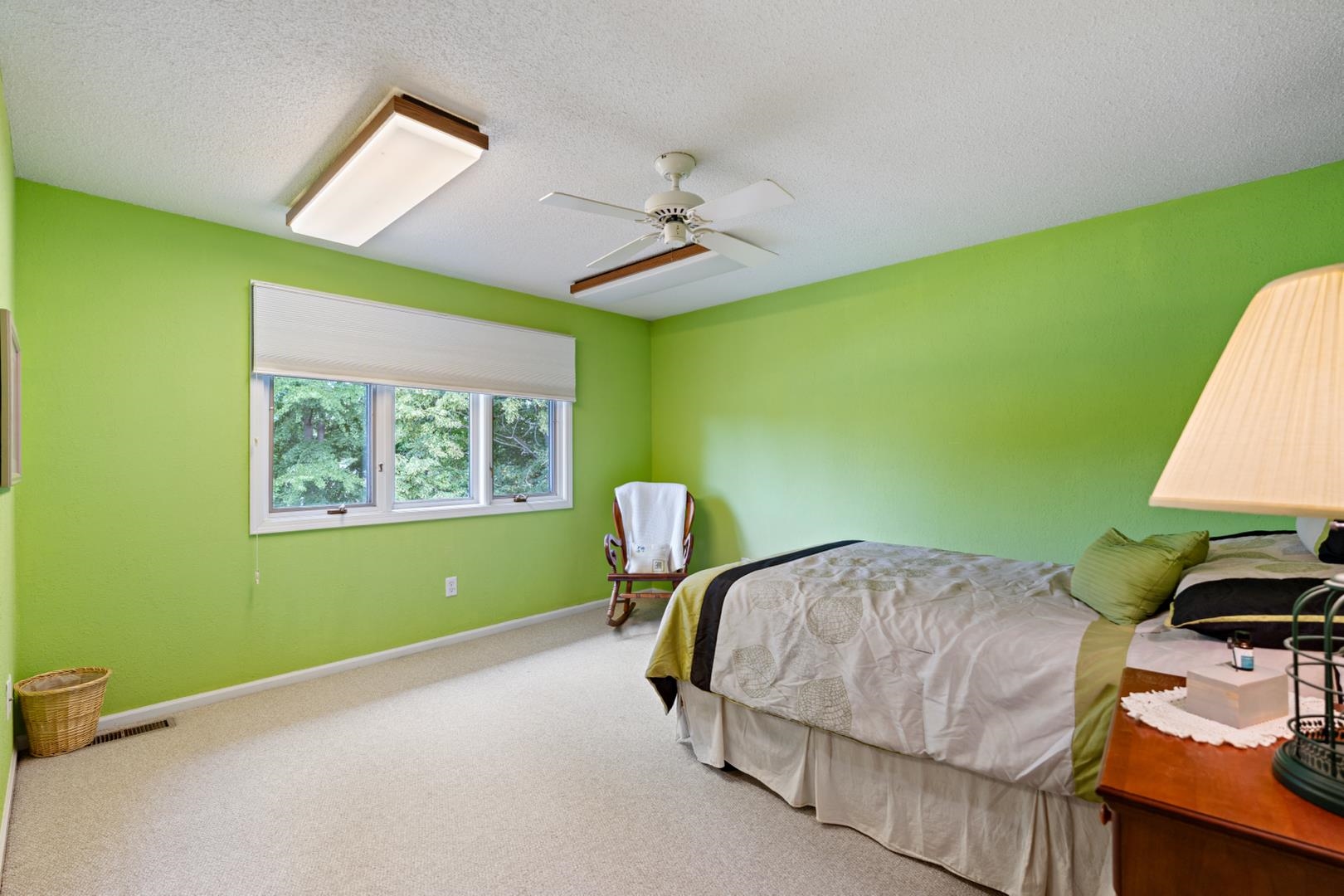 2127 Bluewater Drives