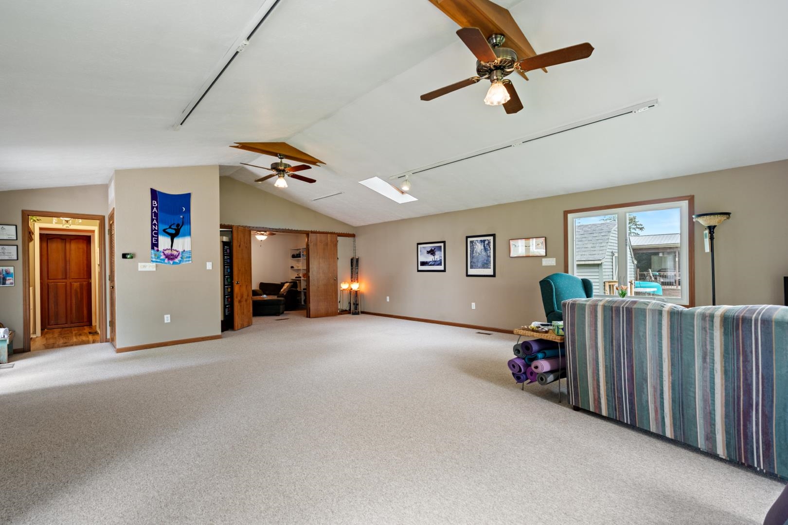 2127 Bluewater Drives