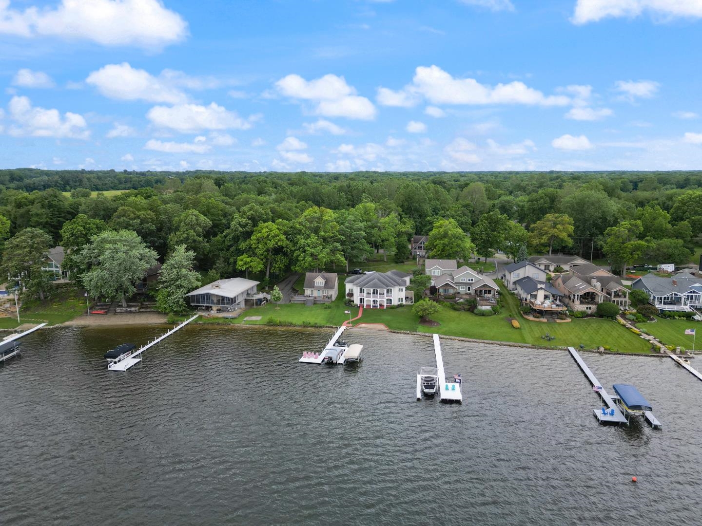 1332 Country Club Terrace
