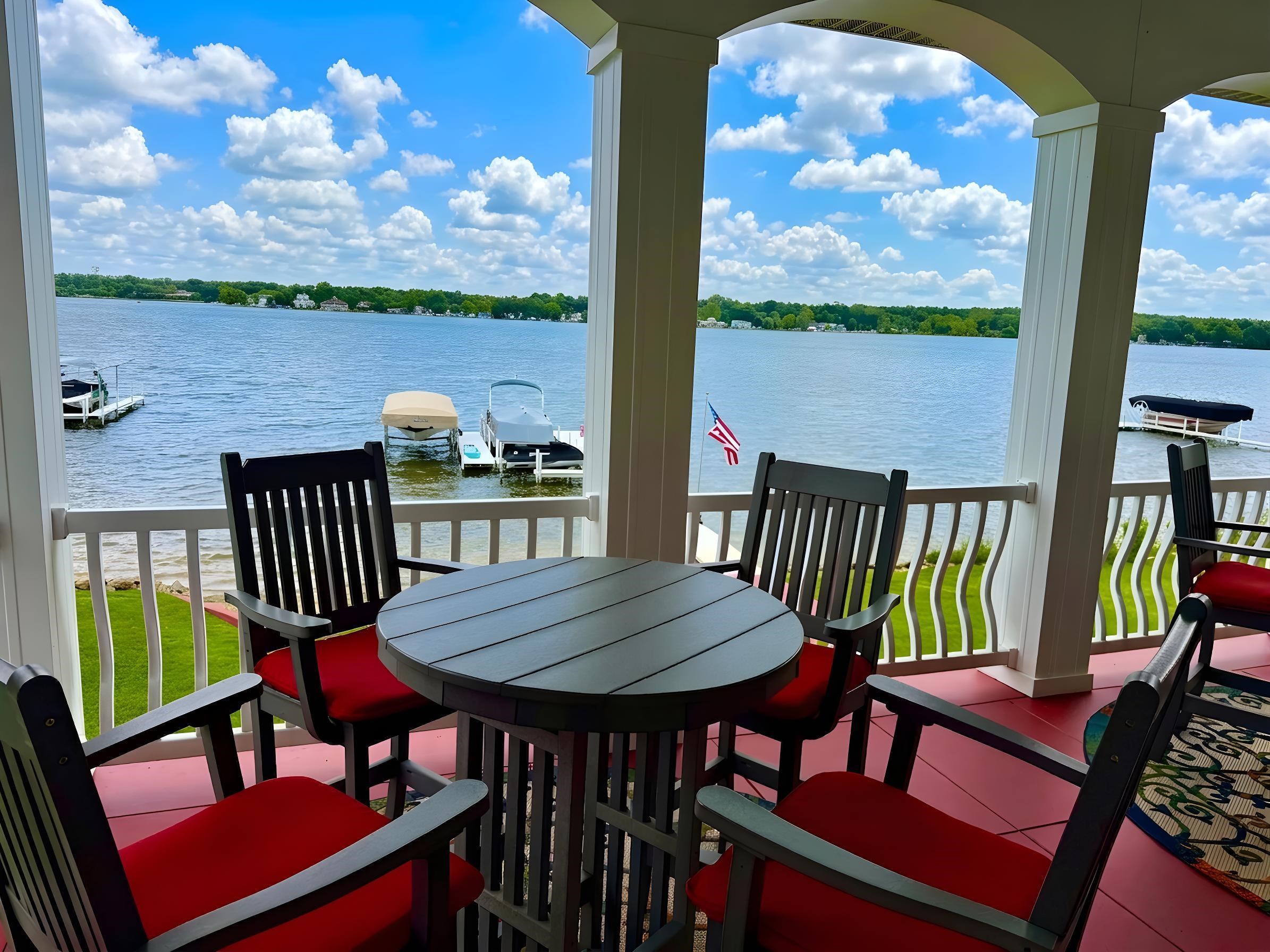 1332 Country Club Terrace