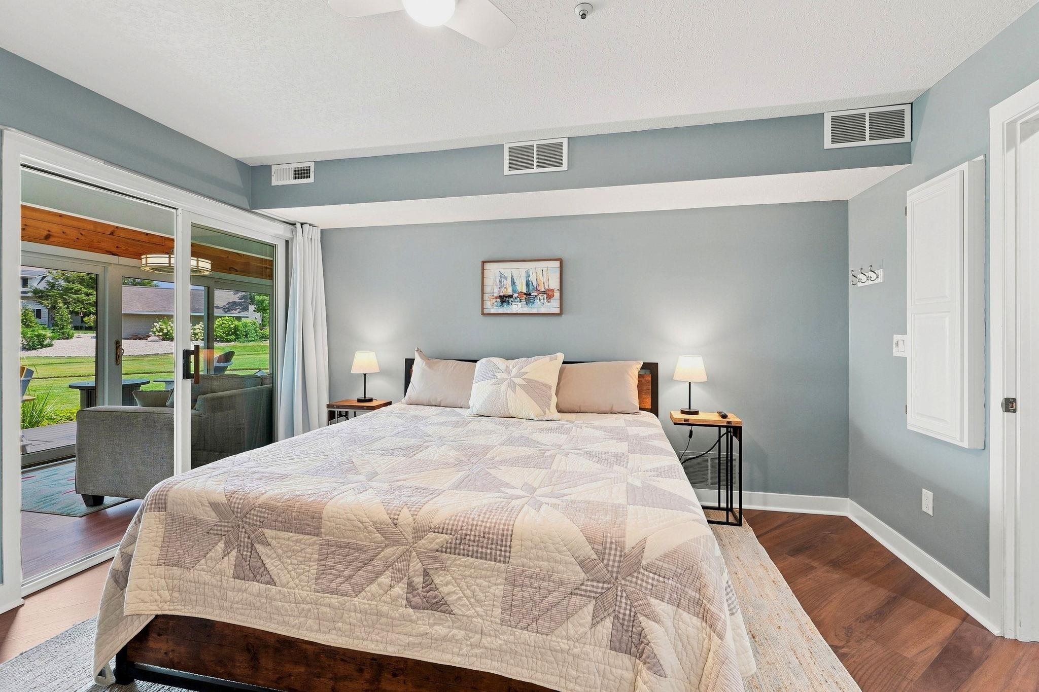 11520 N Lake View Trace Unit: 9