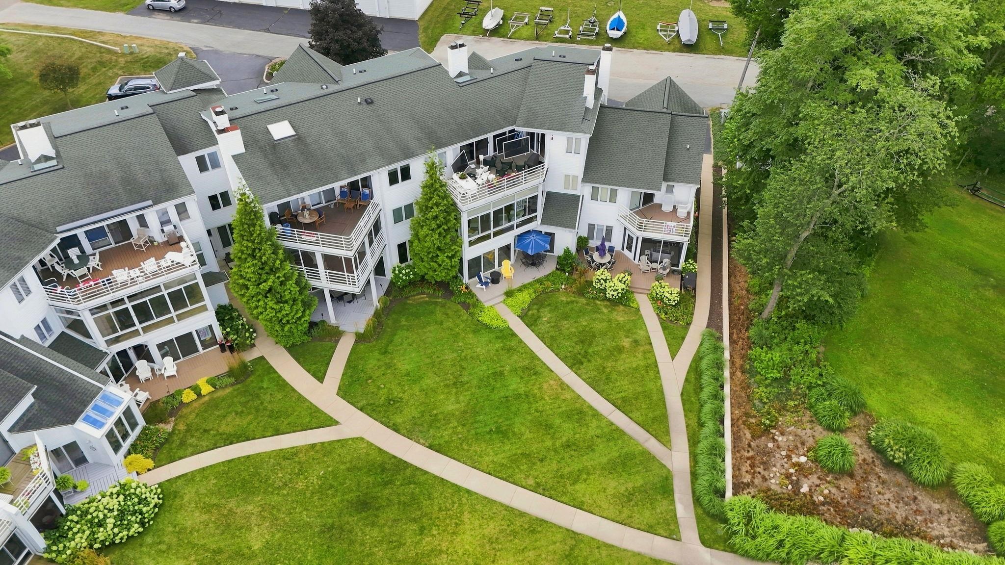 11520 N Lake View Trace Unit: 9