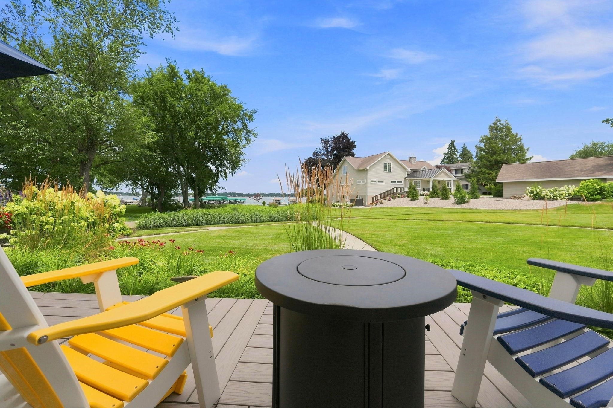 11520 N Lake View Trace Unit: 9