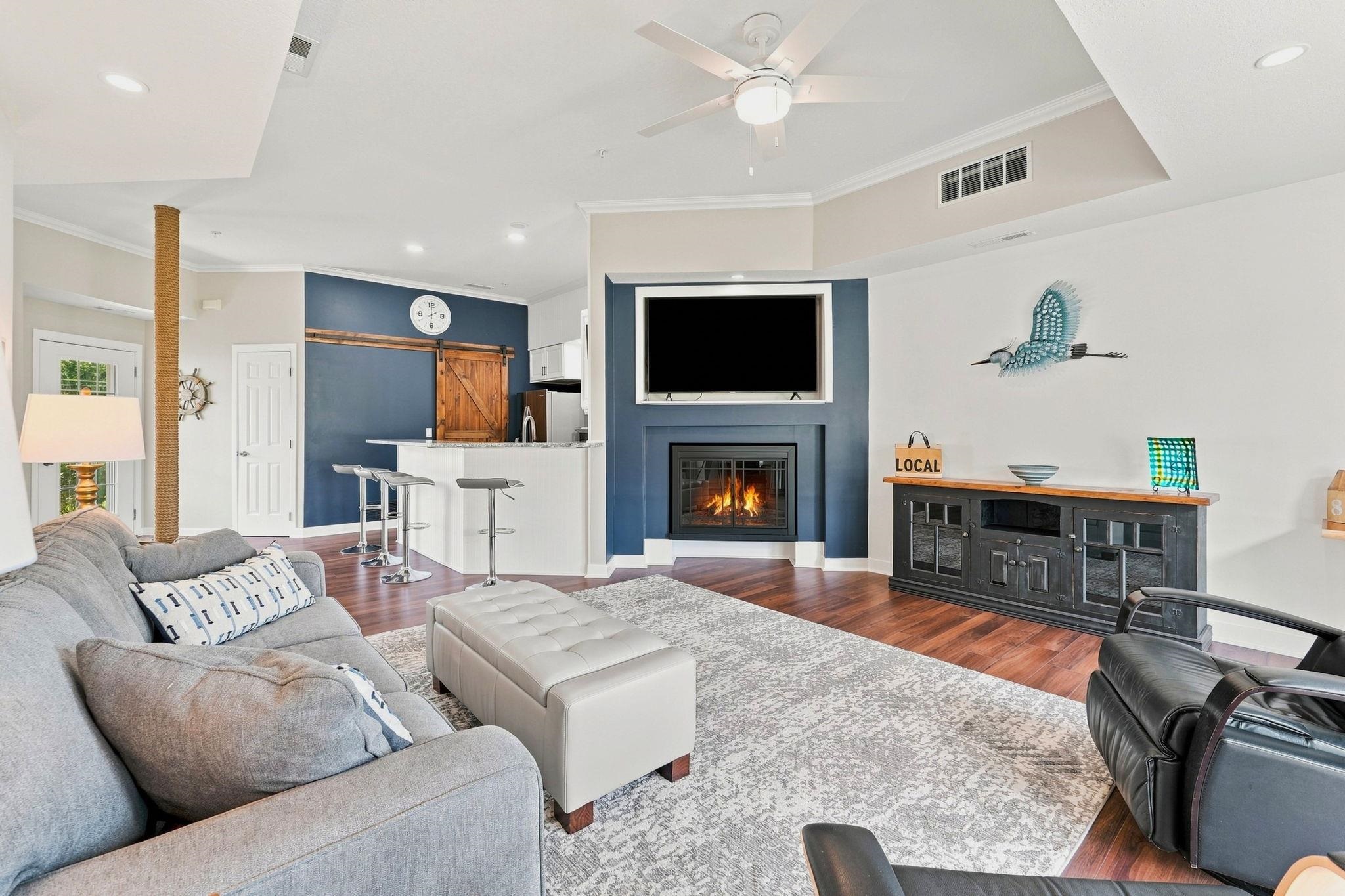 11520 N Lake View Trace Unit: 9