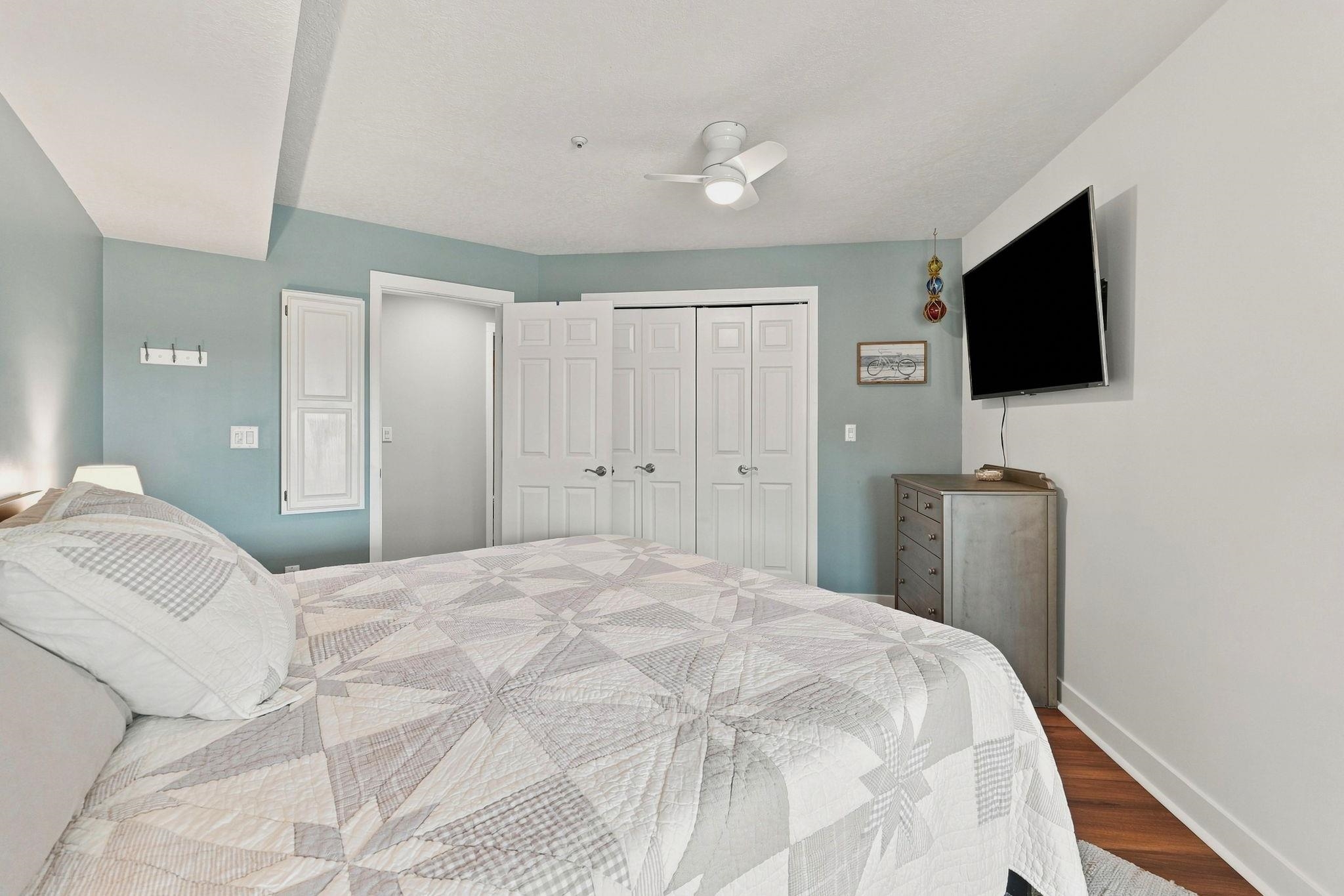 11520 N Lake View Trace Unit: 9
