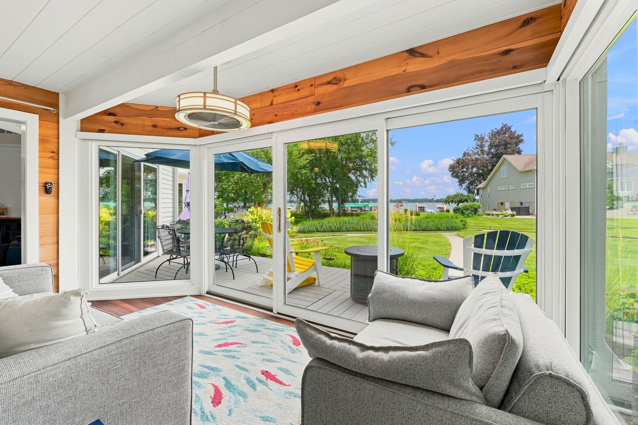 11520 N Lake View Trace Unit: 9