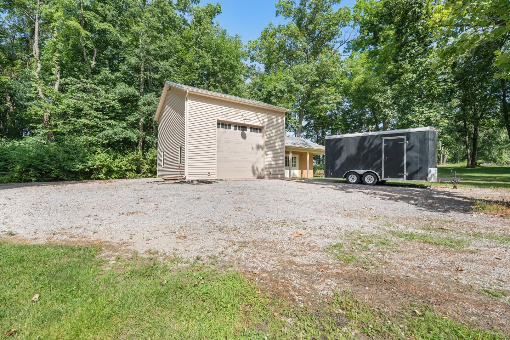 5645 N 450 East Road