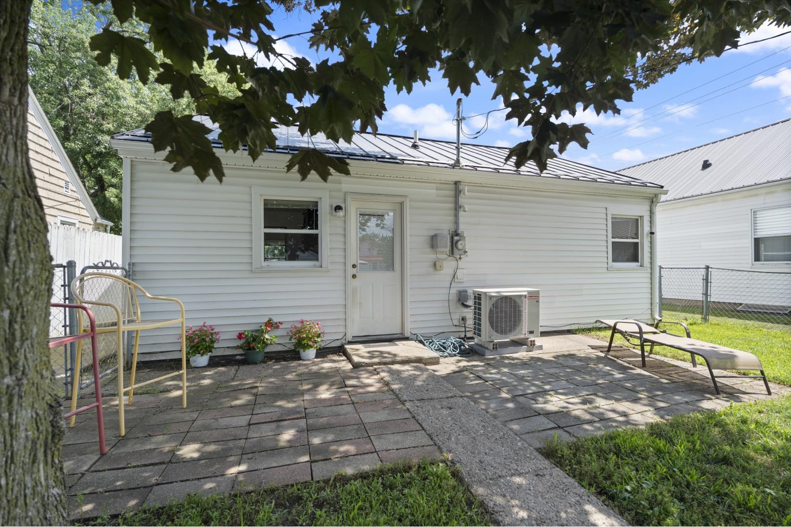 821 S 12th Street