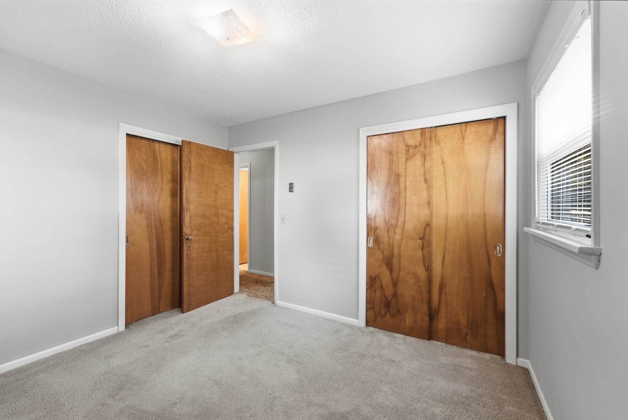 2311 Leesmoor Lane