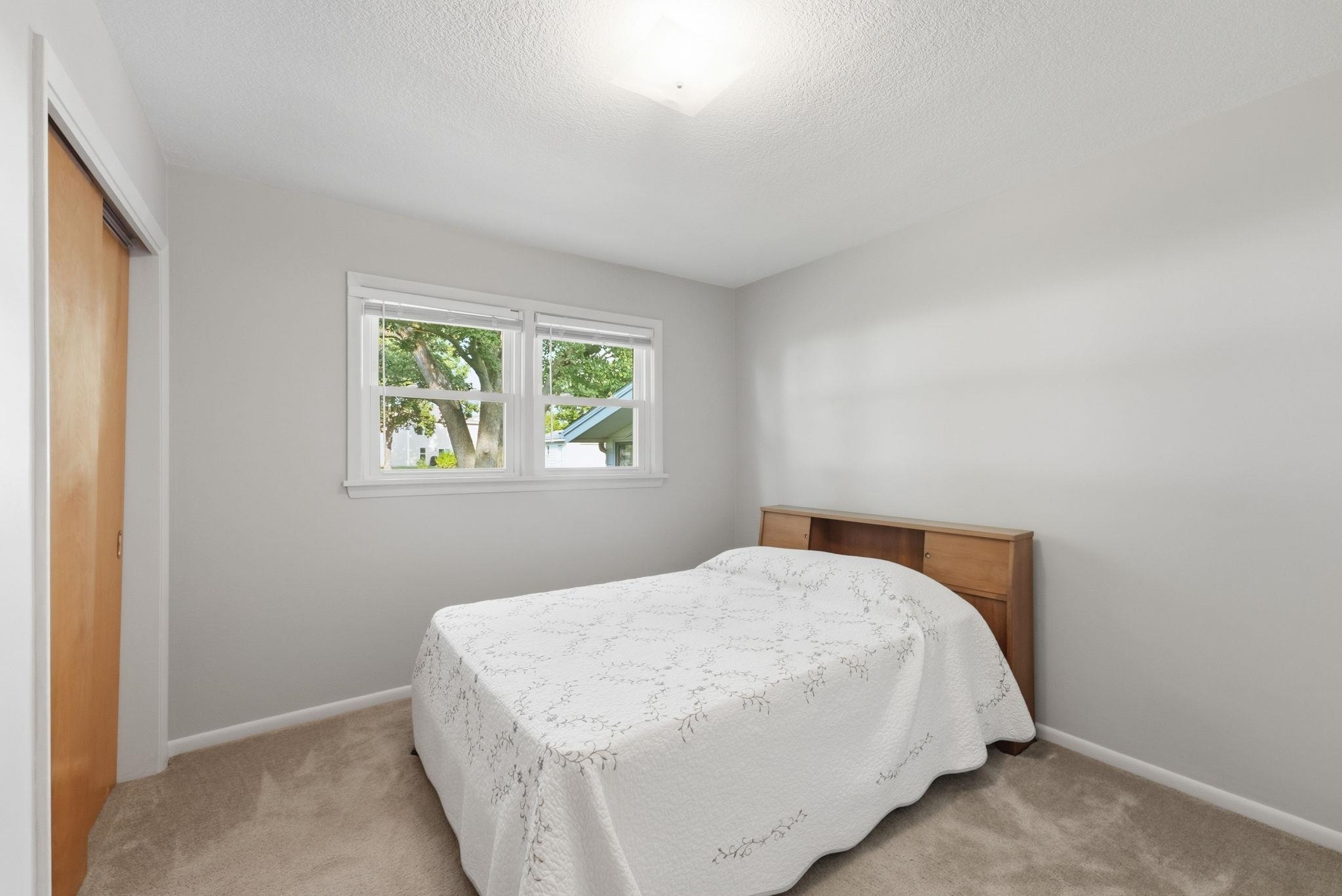 2311 Leesmoor Lane