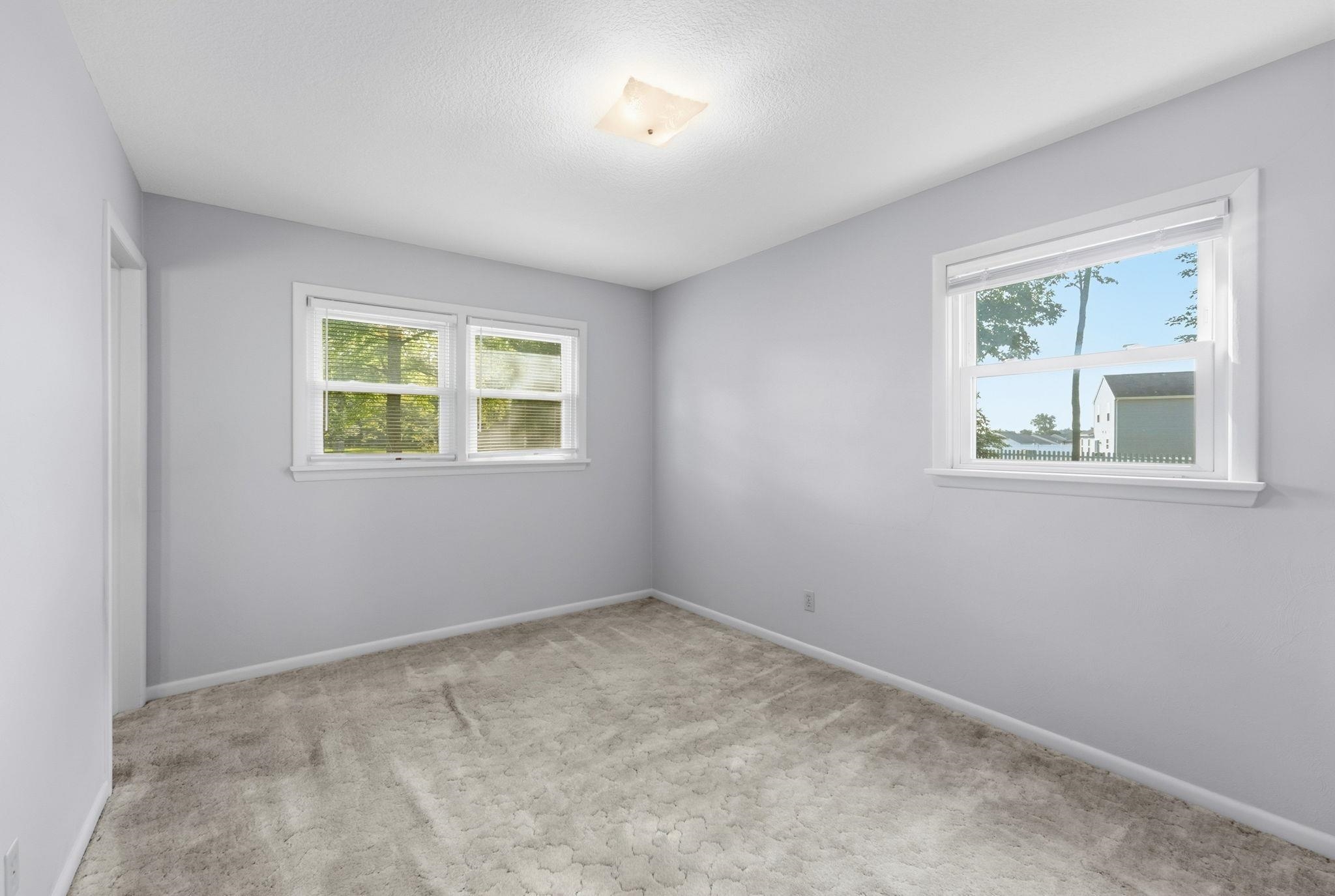2311 Leesmoor Lane