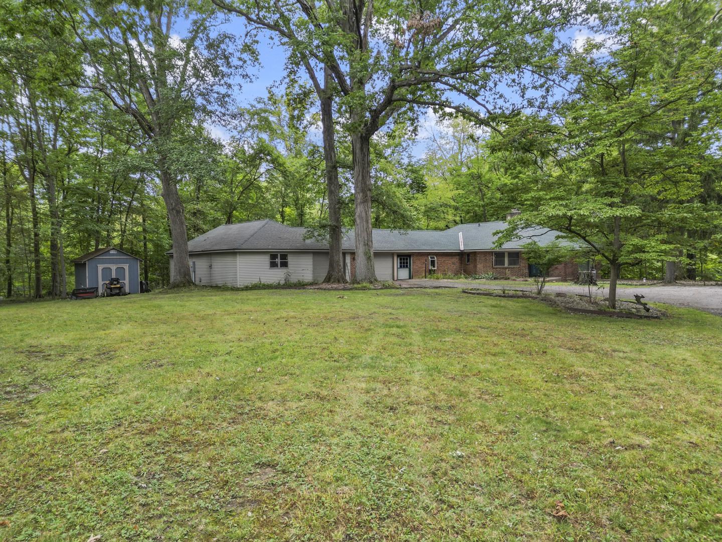 830 W Dogwood Drive Columbia City In Us 46725 Irm202639722