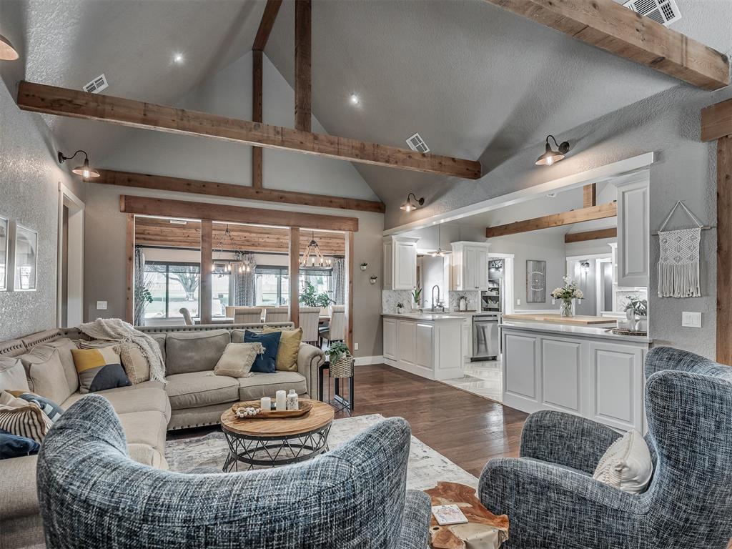 7007 Orchard Trail