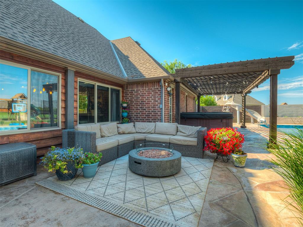 7007 Orchard Trail