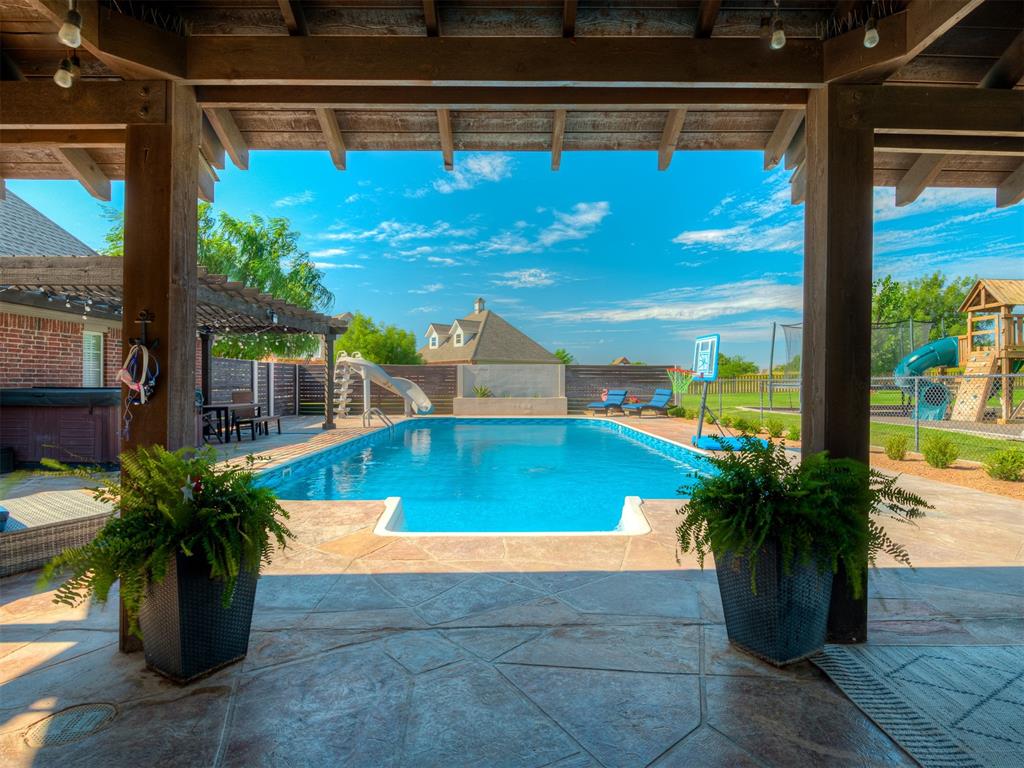 7007 Orchard Trail