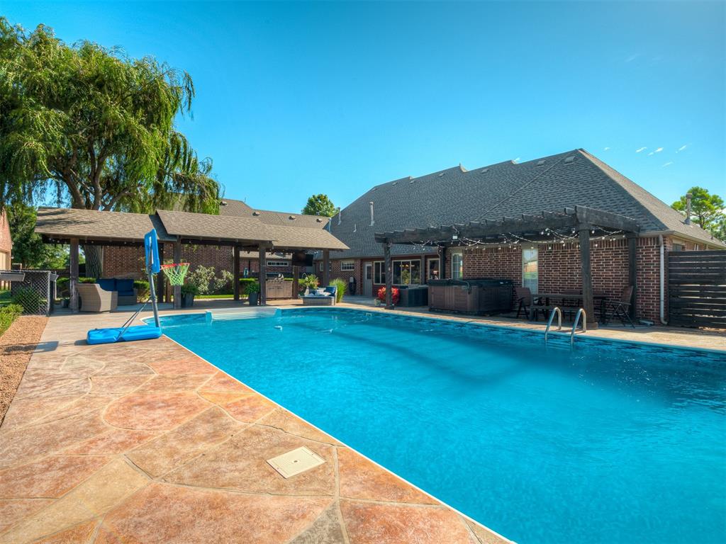 7007 Orchard Trail