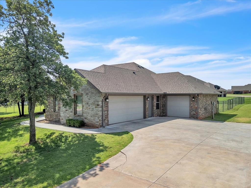 2383 Fox Lane