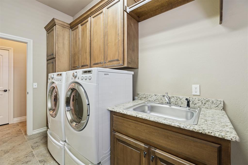 917 NW 194th Terrace