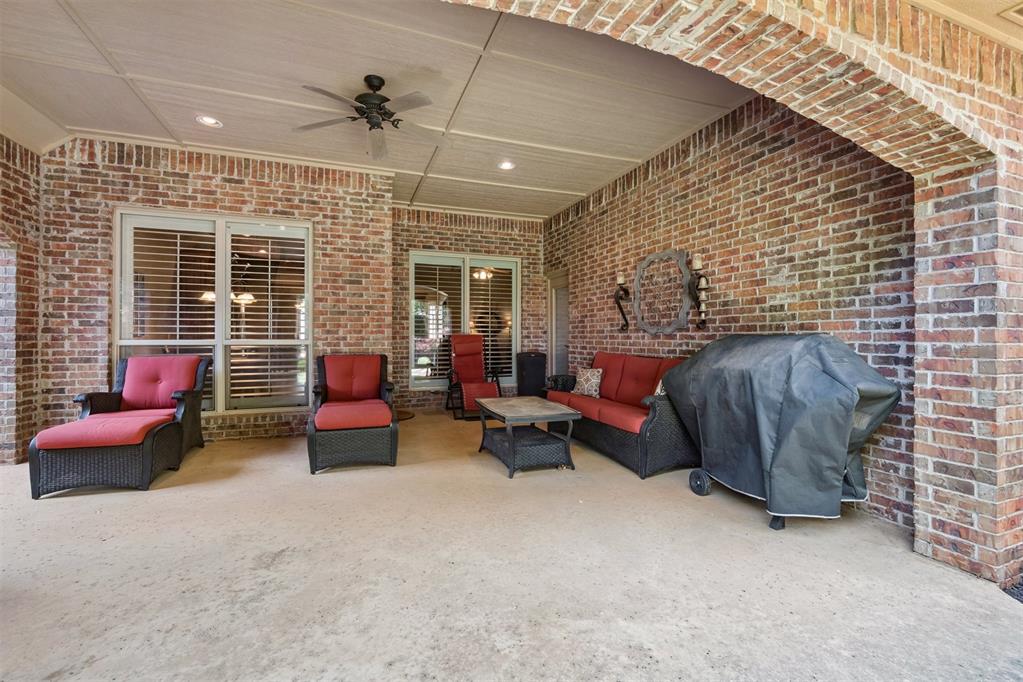 917 NW 194th Terrace