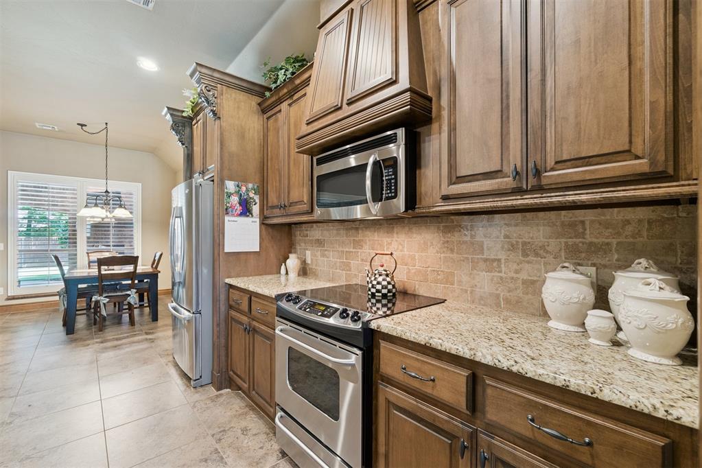 917 NW 194th Terrace