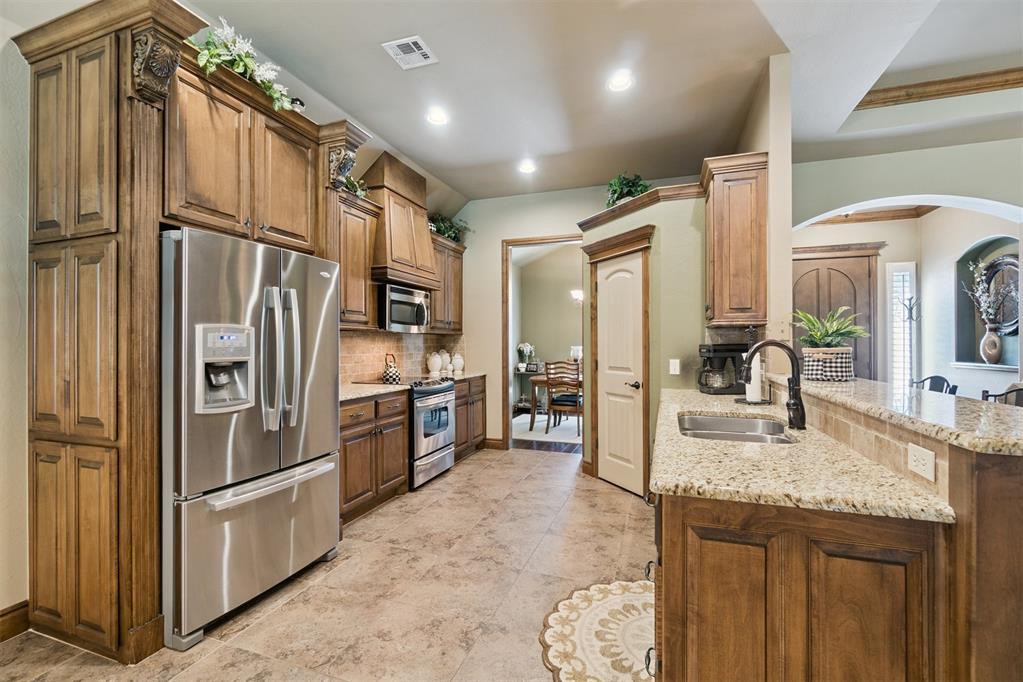 917 NW 194th Terrace