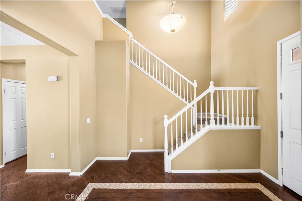 27562 Hackberry Street