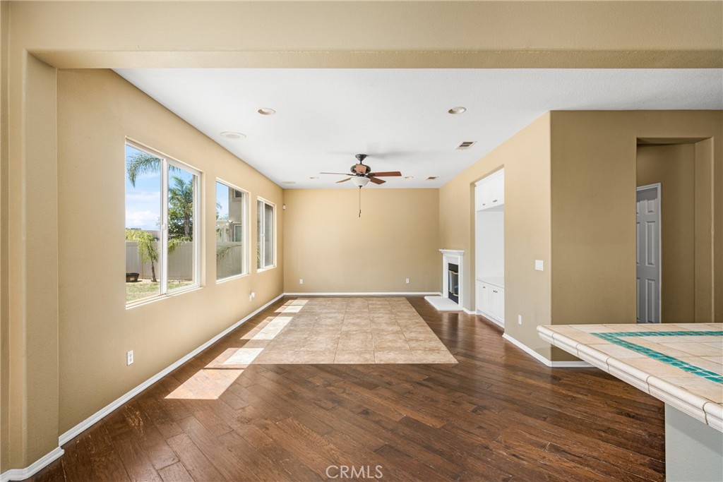 27562 Hackberry Street