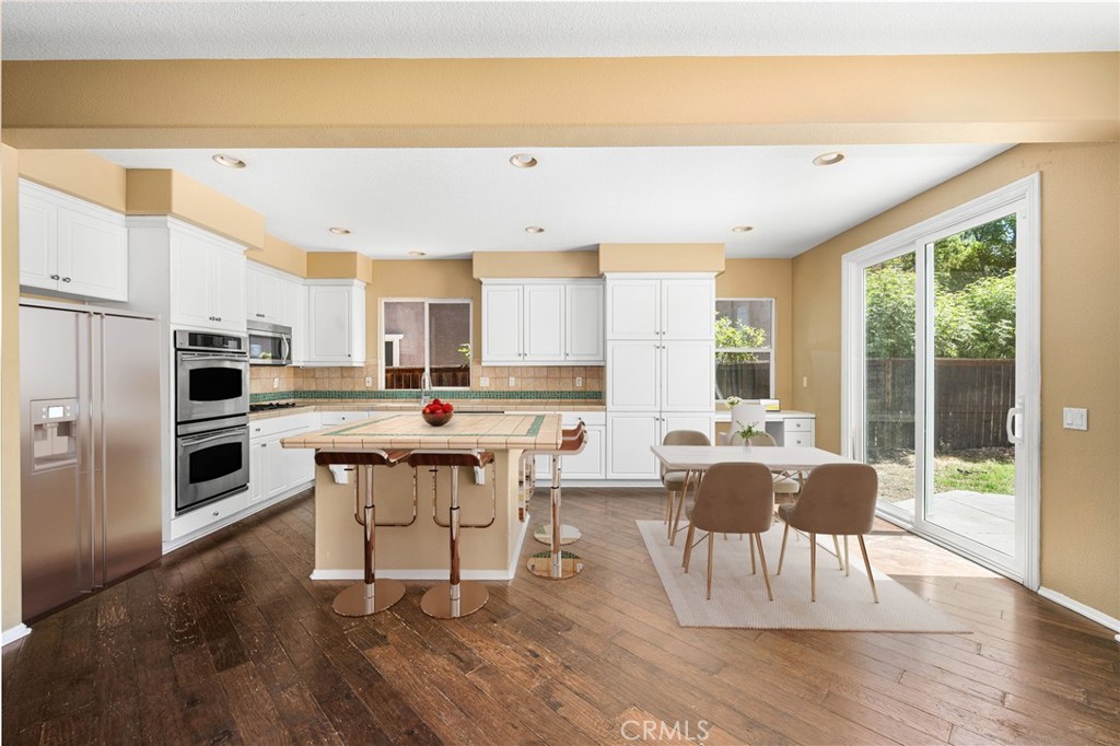 27562 Hackberry Street